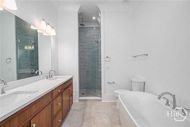 304 W 38th Street, Savannah, GA 31401