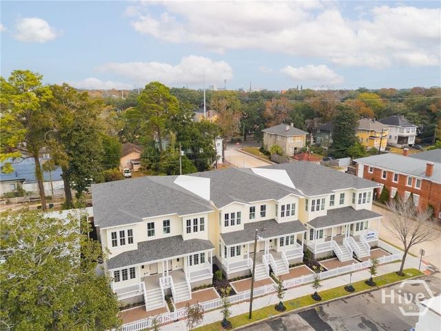 304 W 38th Street, Savannah, GA 31401