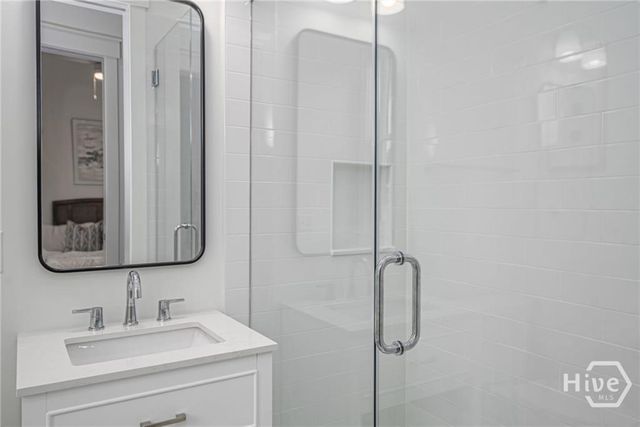 304 W 38th Street, Savannah, GA 31401