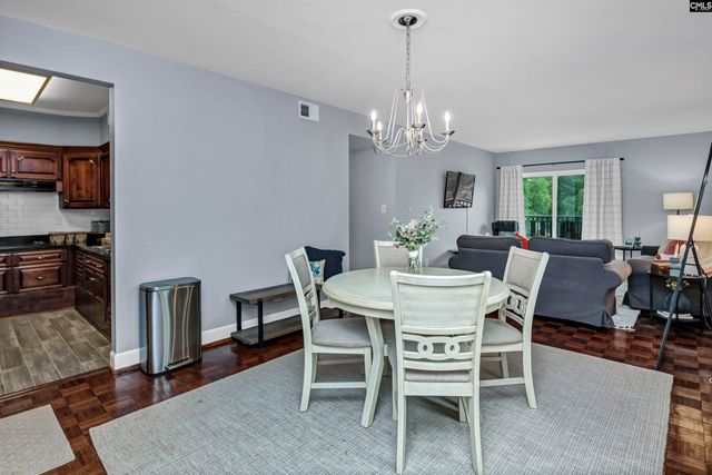619 King 306, Columbia, SC 29205