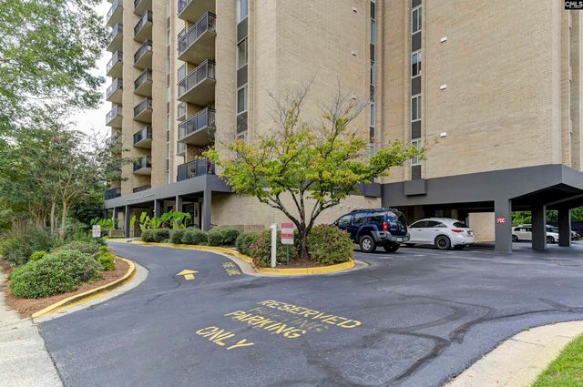 619 King 306, Columbia, SC 29205