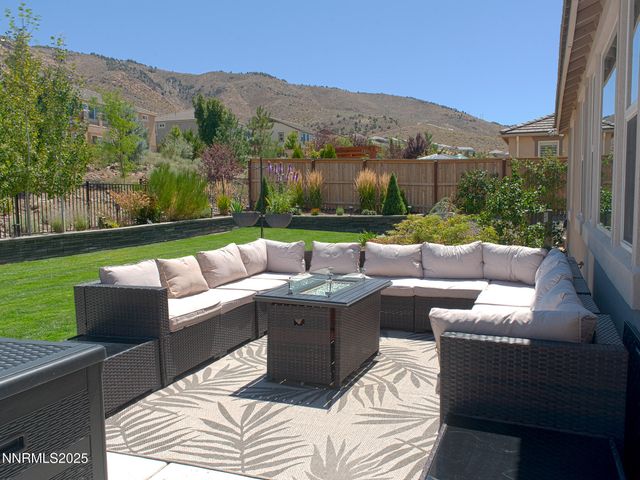 10326 Palladium Mine Drive, Reno, NV 89521