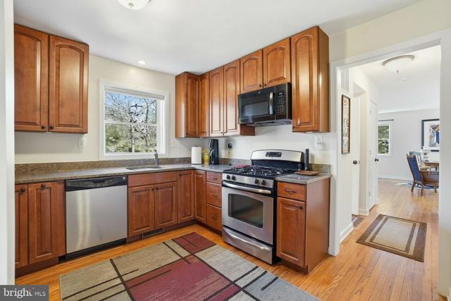 706 HOUSTON AVE, Takoma Park, MD 20912