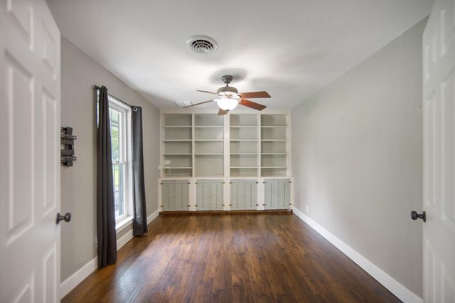 8810 Seber Drive, Tomball, TX 77375