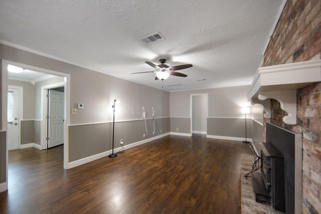 8810 Seber Drive, Tomball, TX 77375