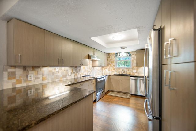 8810 Seber Drive, Tomball, TX 77375