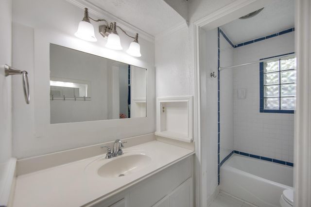 8810 Seber Drive, Tomball, TX 77375