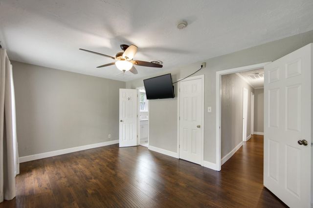 8810 Seber Drive, Tomball, TX 77375