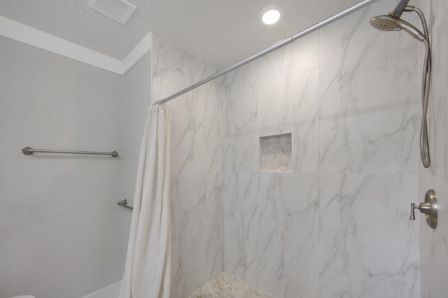 8810 Seber Drive, Tomball, TX 77375
