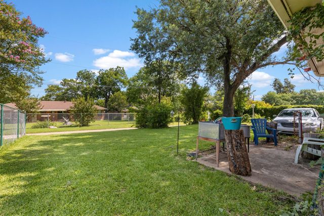 725 Branch Drive, Garland, TX 75041