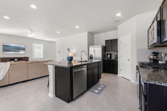 4892 Longs Peak Road NE, Rio Rancho, NM 87144