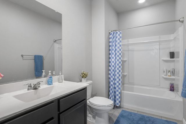 4892 Longs Peak Road NE, Rio Rancho, NM 87144