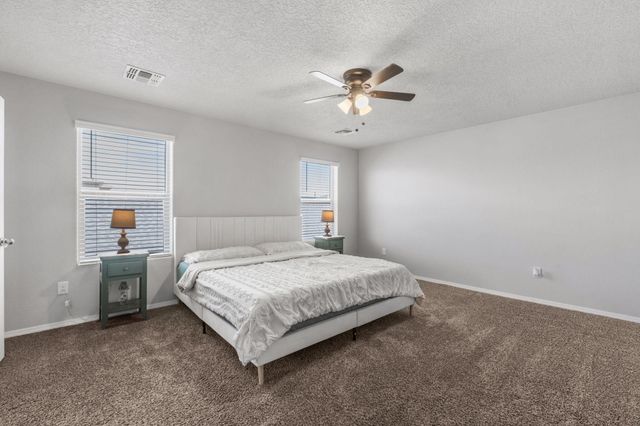 4892 Longs Peak Road NE, Rio Rancho, NM 87144