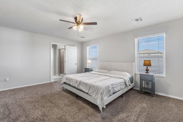 4892 Longs Peak Road NE, Rio Rancho, NM 87144