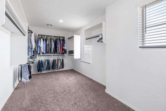 4892 Longs Peak Road NE, Rio Rancho, NM 87144