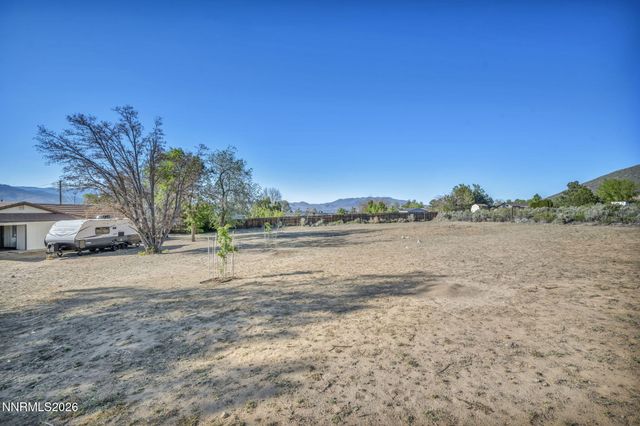 2635 S Edmonds Drive, Carson City, NV 89701