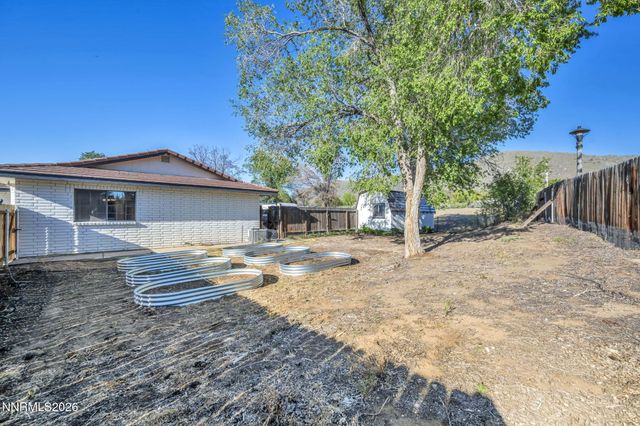 2635 S Edmonds Drive, Carson City, NV 89701