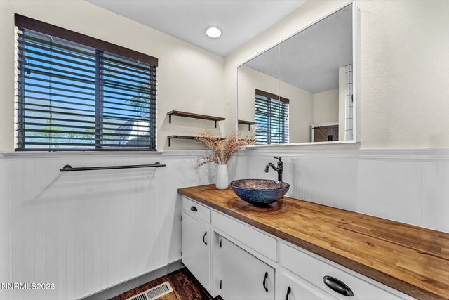 2635 S Edmonds Drive, Carson City, NV 89701