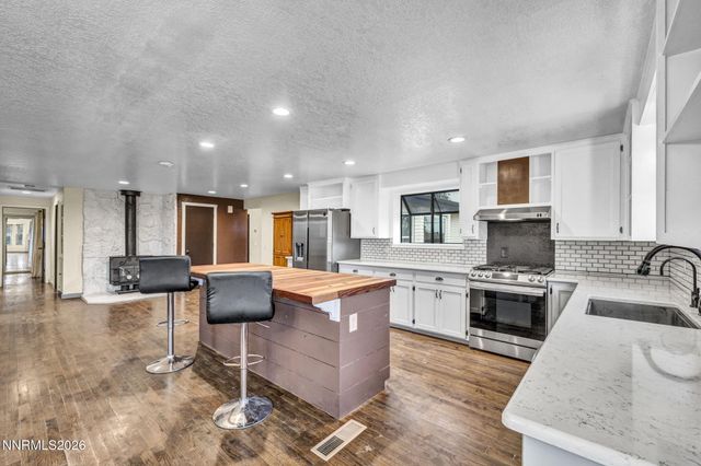 2635 S Edmonds Drive, Carson City, NV 89701