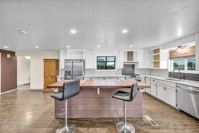 2635 S Edmonds Drive, Carson City, NV 89701