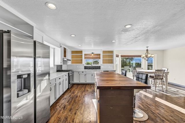 2635 S Edmonds Drive, Carson City, NV 89701