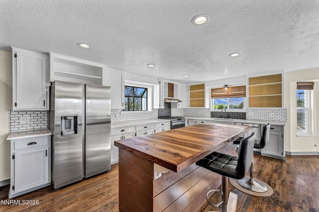 2635 S Edmonds Drive, Carson City, NV 89701