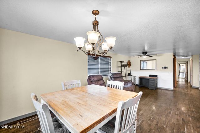 2635 S Edmonds Drive, Carson City, NV 89701