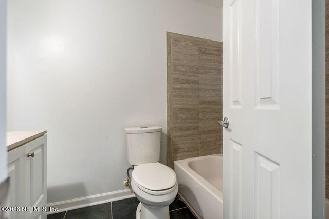 8066 LE HAVRE Drive N, Jacksonville, FL 32277