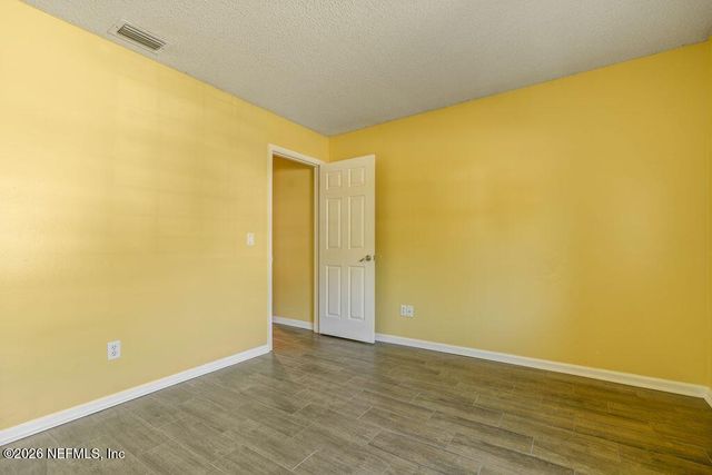 8066 LE HAVRE Drive N, Jacksonville, FL 32277