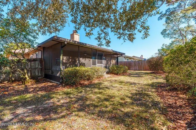 8066 LE HAVRE Drive N, Jacksonville, FL 32277