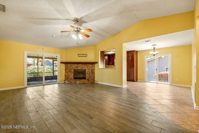 8066 LE HAVRE Drive N, Jacksonville, FL 32277