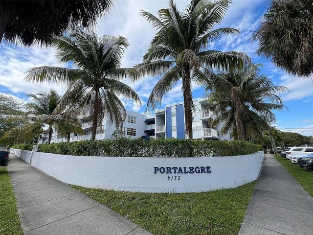 2175 NE 170th St 206, North Miami Beach, FL 33162