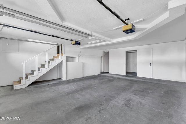 608 SPRING CREST Drive, El Paso, TX 79912