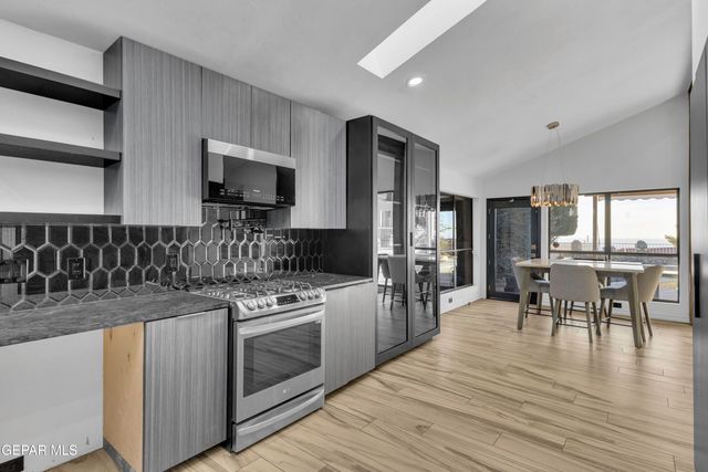 608 SPRING CREST Drive, El Paso, TX 79912