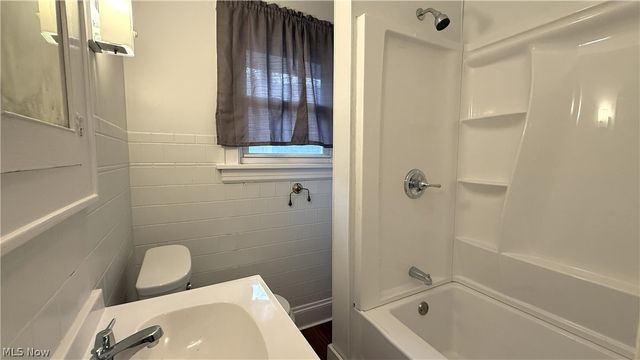 1405 Brandon Avenue, Akron, OH 44305