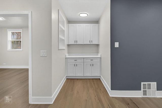 8420 S Carpenter Street, Chicago, IL 60620