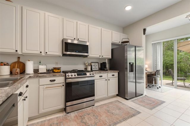 19204 WEYMOUTH DRIVE, Land O Lakes, FL 34638