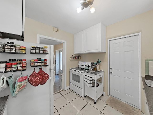 2730 EDWARDS AVENUE S, St Petersburg, FL 33705