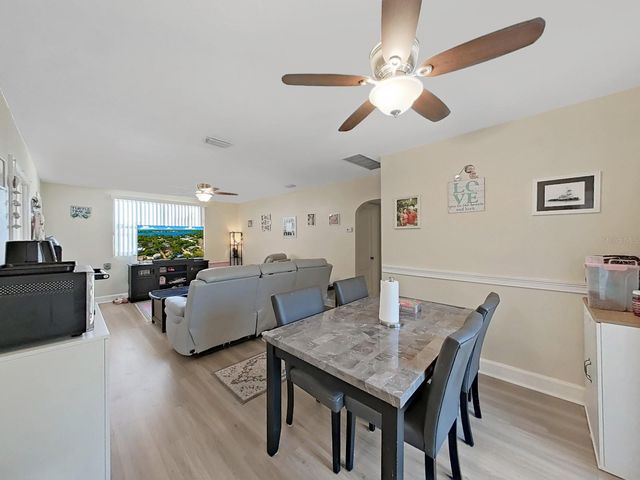 2730 EDWARDS AVENUE S, St Petersburg, FL 33705
