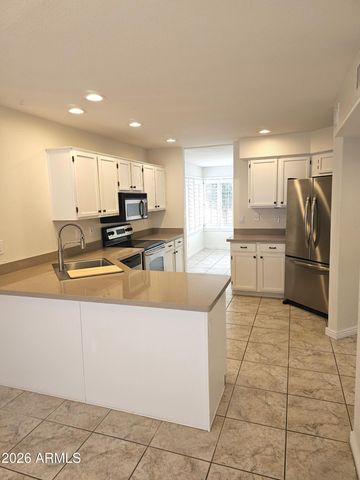 13645 S 38TH Place, Phoenix, AZ 85044