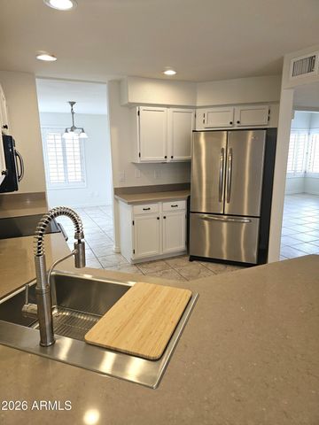 13645 S 38TH Place, Phoenix, AZ 85044