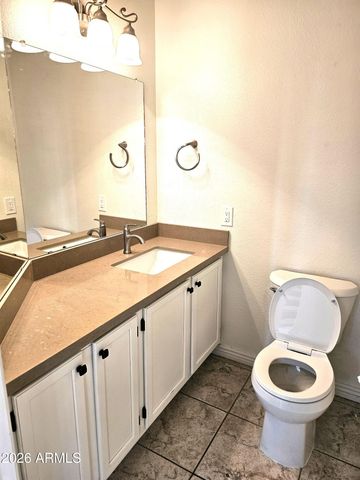 13645 S 38TH Place, Phoenix, AZ 85044