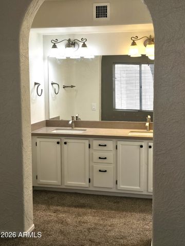 13645 S 38TH Place, Phoenix, AZ 85044