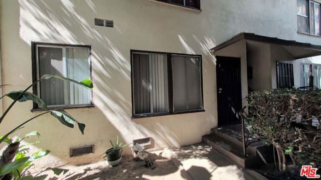 241 S Westlake Avenue 3, Los Angeles, CA 90057