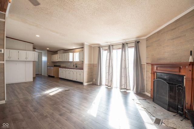 1464 Hawthorne Drive, North Vernon, IN 47265