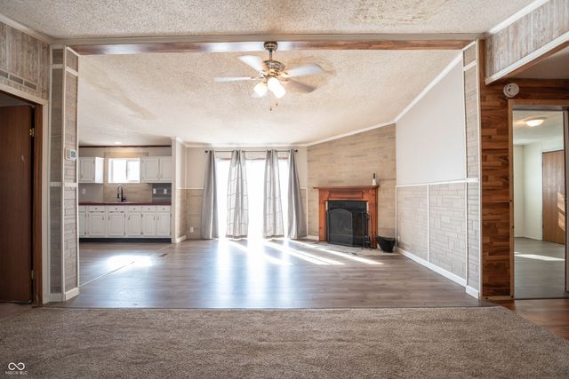 1464 Hawthorne Drive, North Vernon, IN 47265