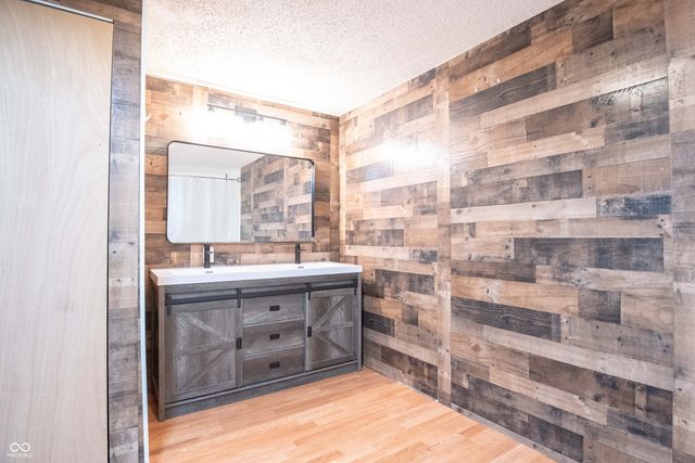 1464 Hawthorne Drive, North Vernon, IN 47265