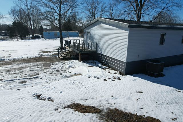 1464 Hawthorne Drive, North Vernon, IN 47265