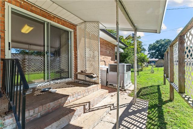 1051 Asboth Street, Pea Ridge, AR 72751