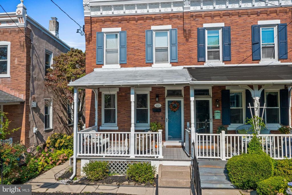 117 W GRAVERS LN, Philadelphia, PA 19118